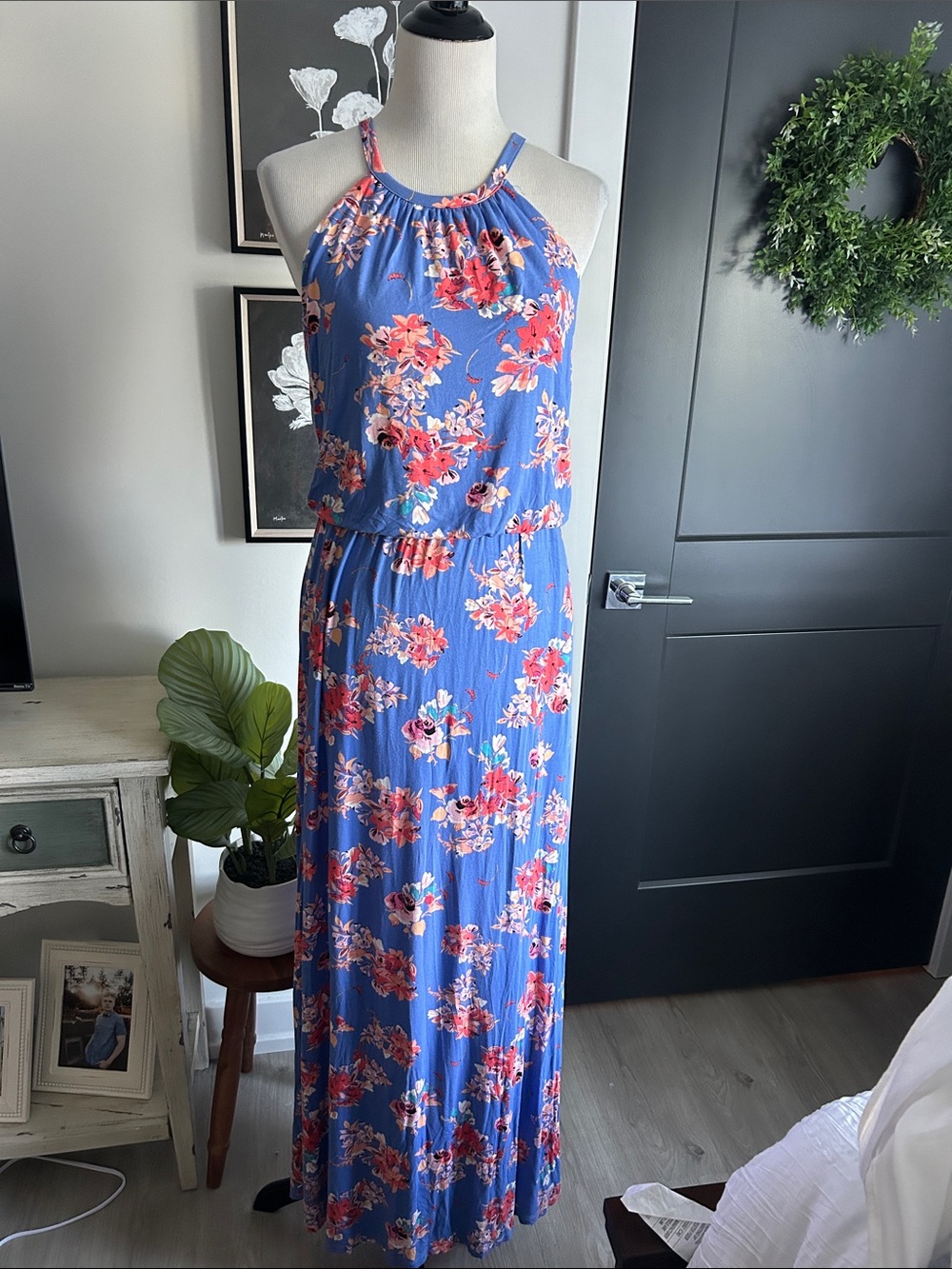 🌺🌸 M Floral Halter Maxi Dress in Periwinkle Blue